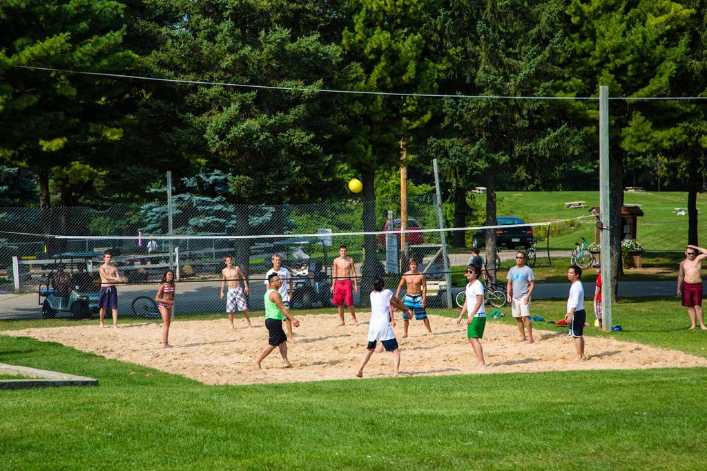 Plymouth Rock Camping Resort Rustic Cabin Elkhart Lake エクステリア 写真